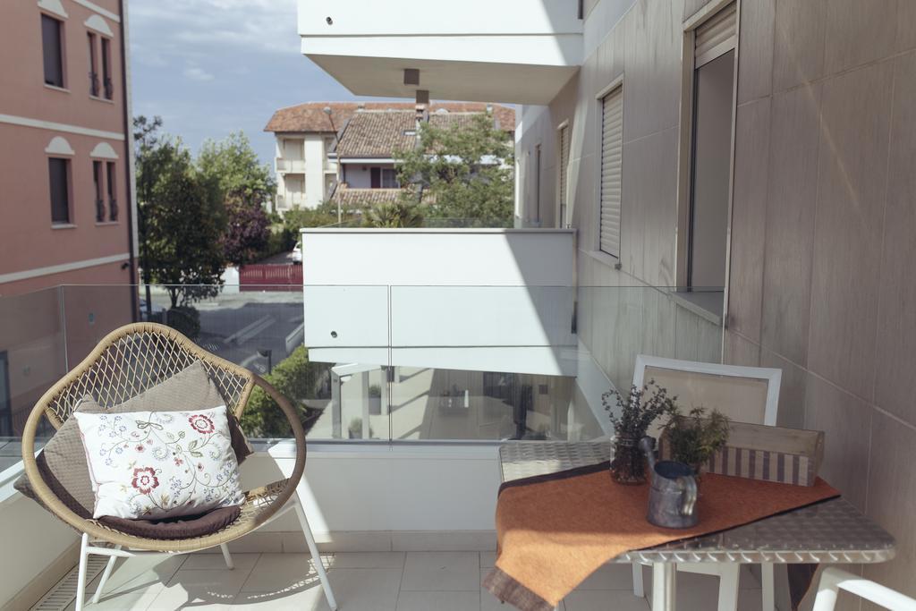 Residence Millecento Cesenatico Buitenkant foto