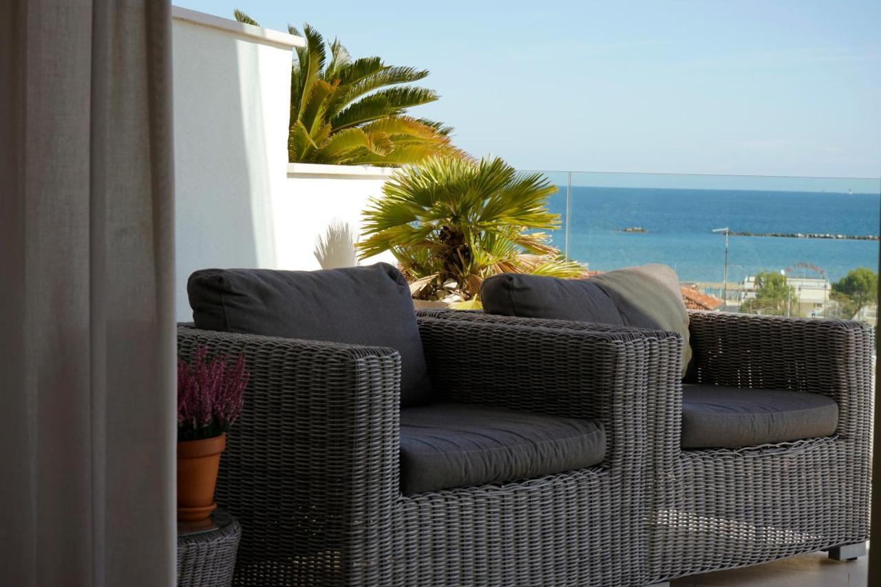 Residence Millecento Cesenatico Buitenkant foto